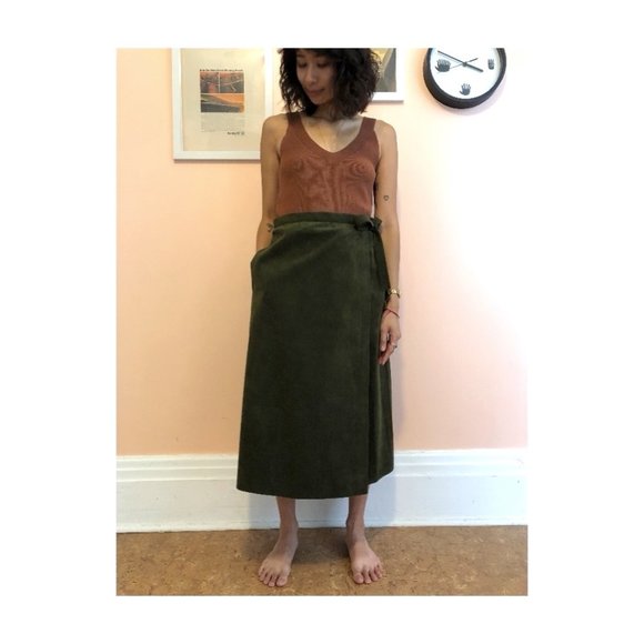 Vintage Suede Brodkin Forest Green Wrap Skirt - Picture 1 of 3
